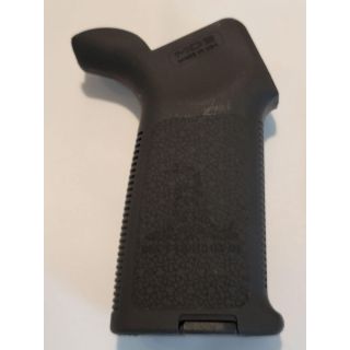 AR-15 Magpul MOE Grip *ORPH*  - Cerakote Black- Sample  Don't Tread on Me
